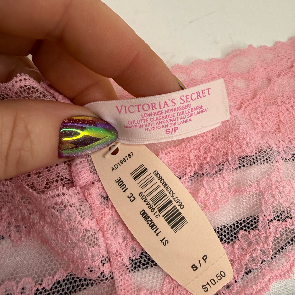 Victoria’s Secret Striped Low Rise Hiphugger Panty Pink Lace Waist S NWT - Picture 4 of 4
